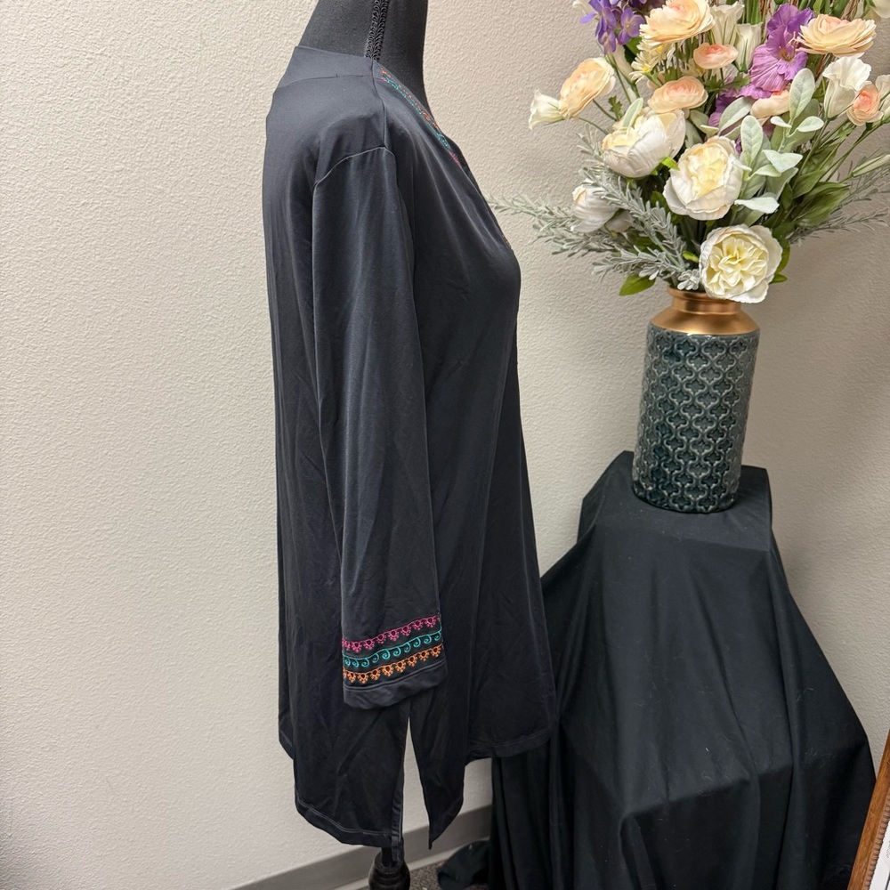 Cremieux Black Embroidered V-Neck Tunic Boho Long Sleeve Top M - Picture 4 of 8